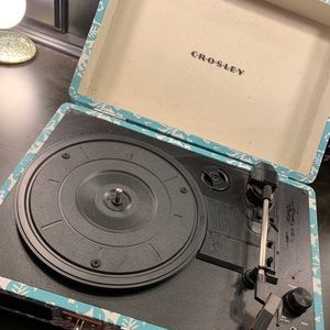 Crosley Record Player w/ 2 Records